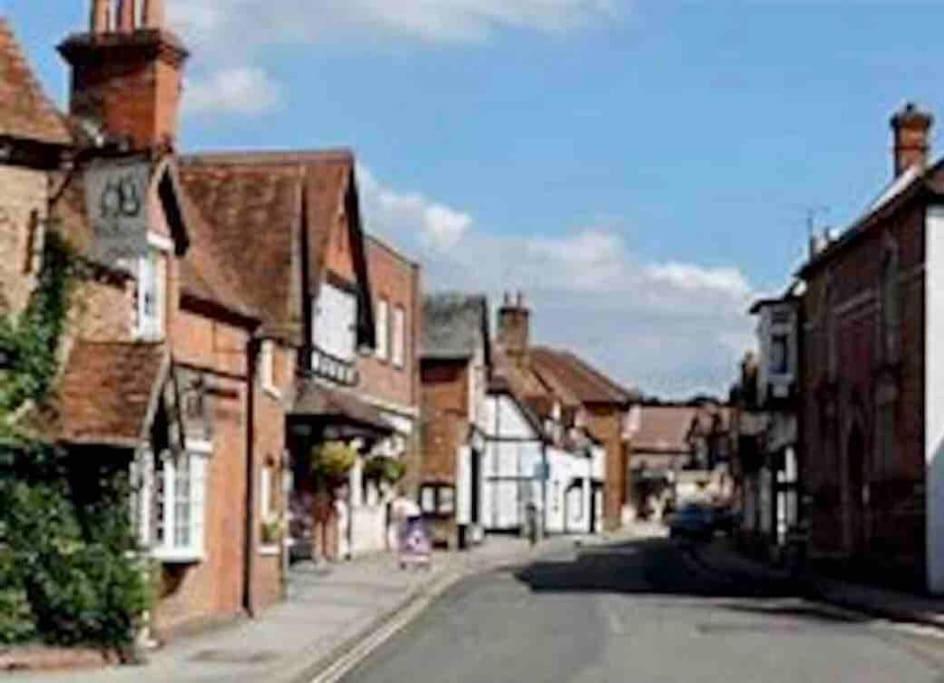 Linden Suite Goring Exteriér fotografie