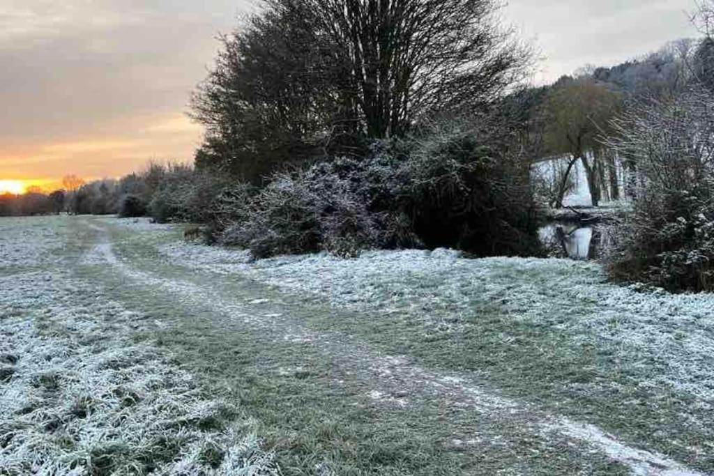 Linden Suite Goring Exteriér fotografie